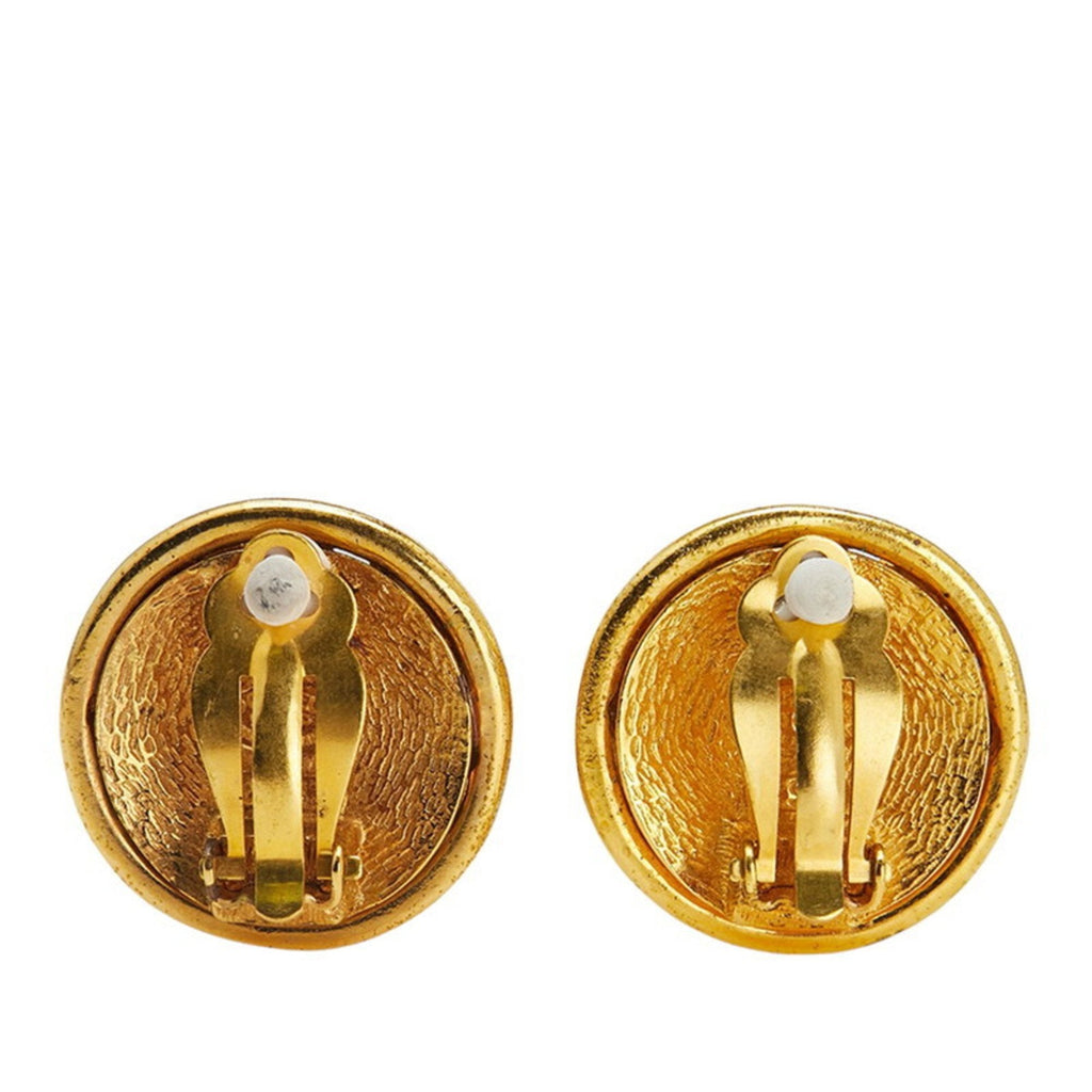 CC Logo Round Clip-On Earrings Metal Gold-Tone Metal