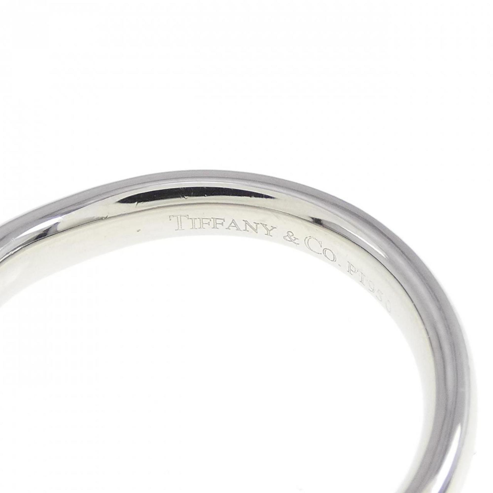 Wide Curved Ring Platinum with Diamond