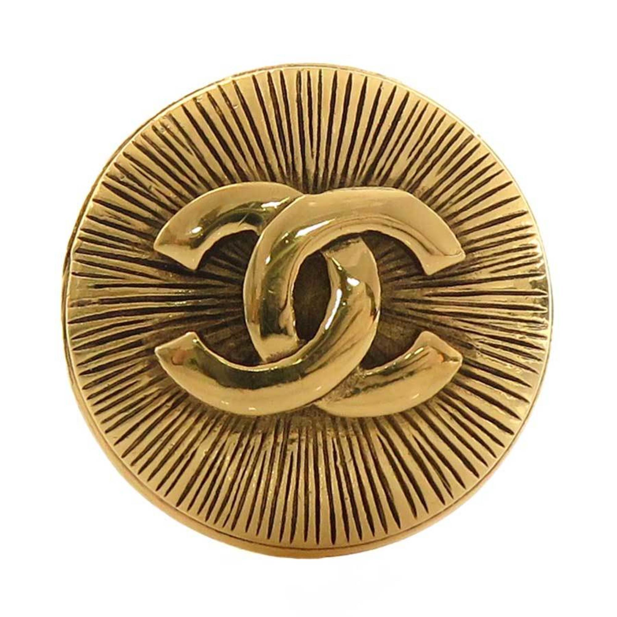 CC Logo Brooch Gold-Tone Metal