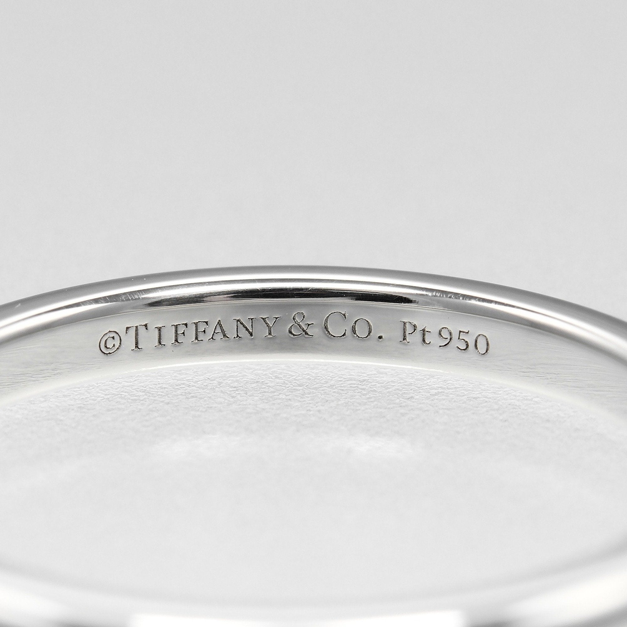 Ring Platinum with 3 Diamonds