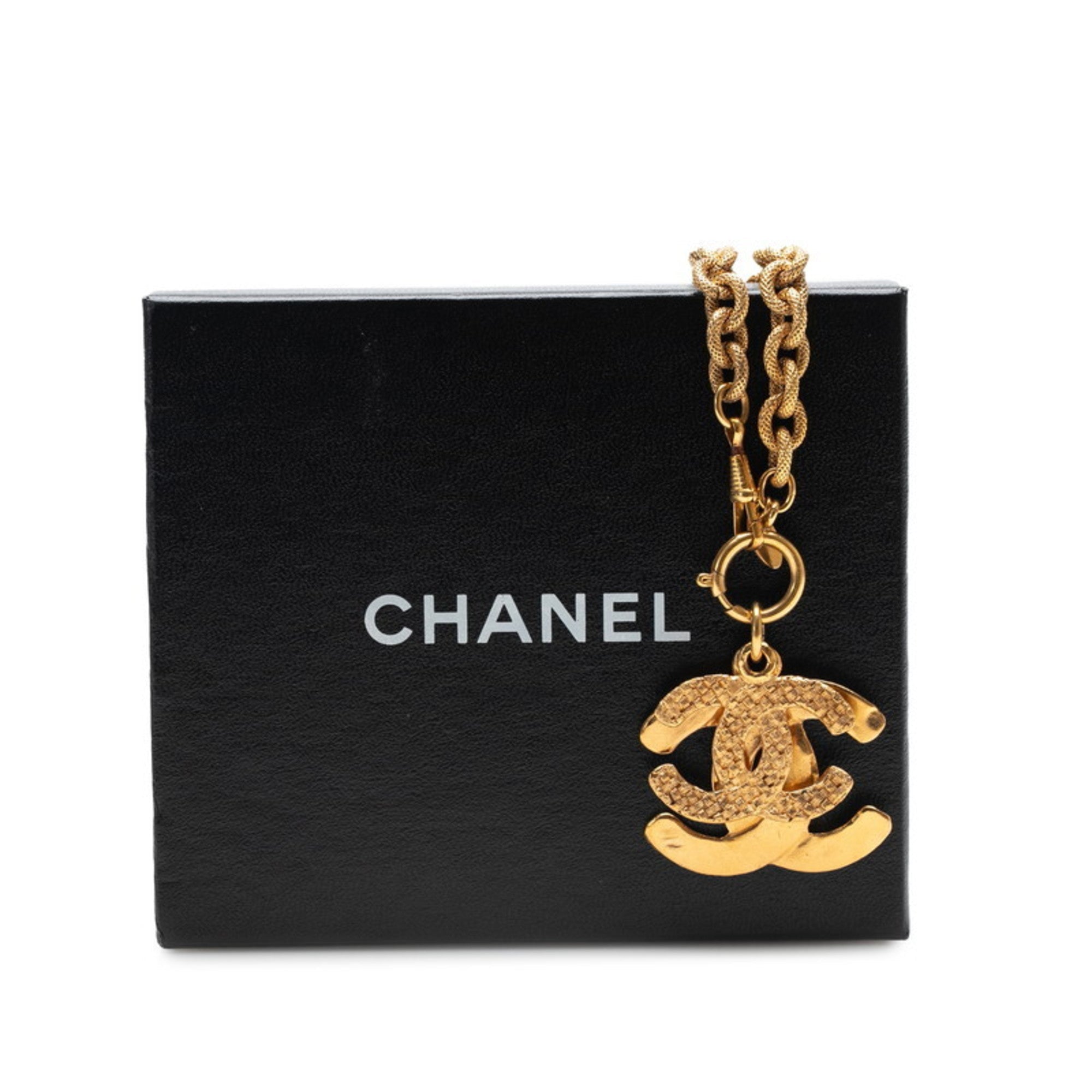 CC Logo Pendant Necklace Metal