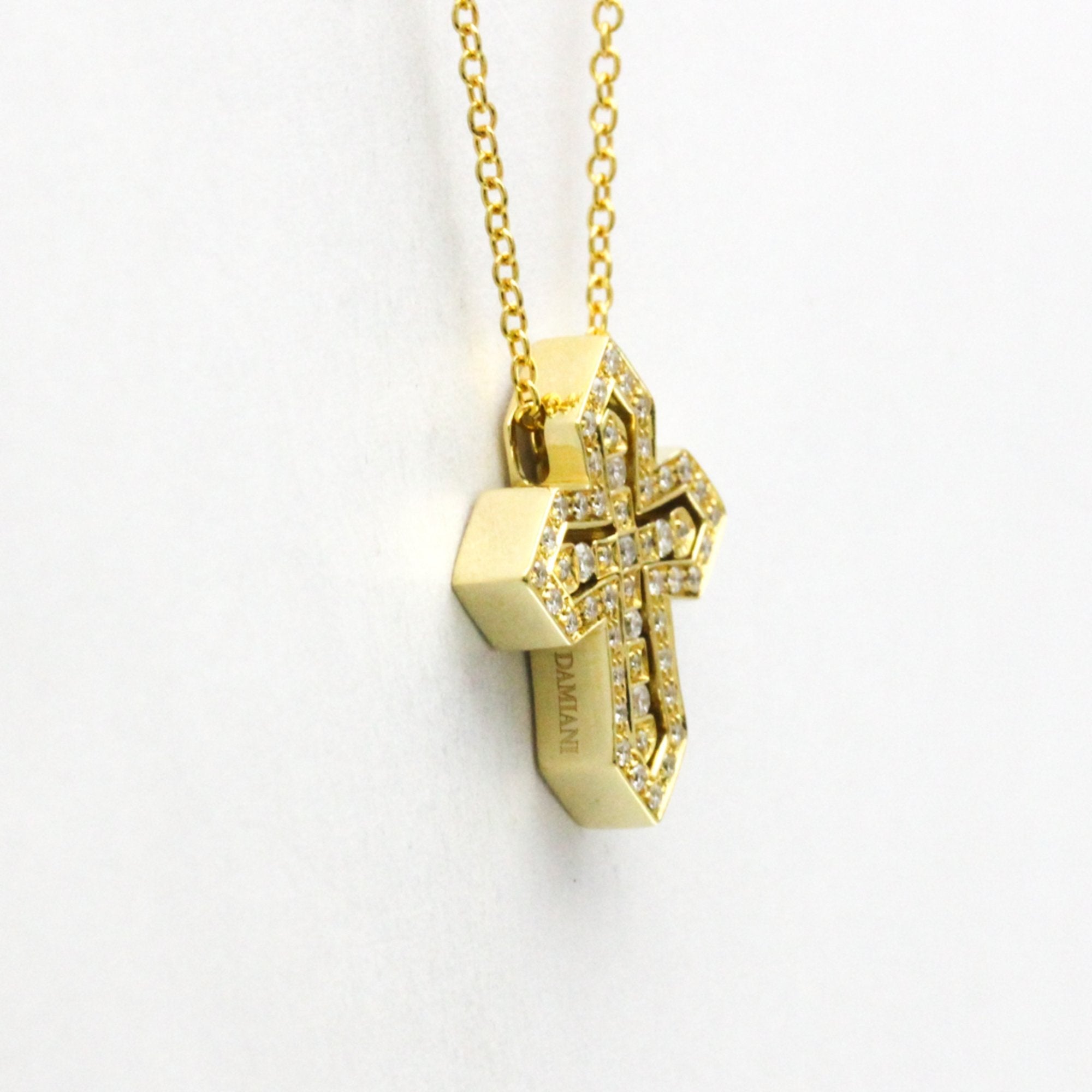 Pendant Necklace 18K Yellow Gold Small With Diamond