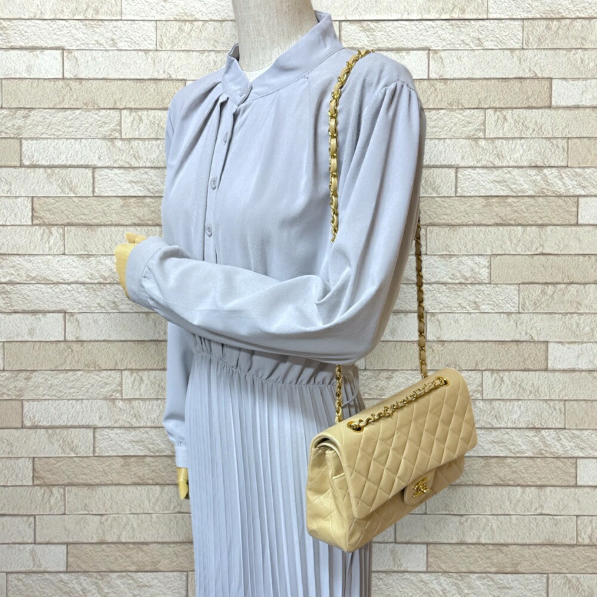 Vintage Classic Double Flap Bag Quilted Lambskin Medium