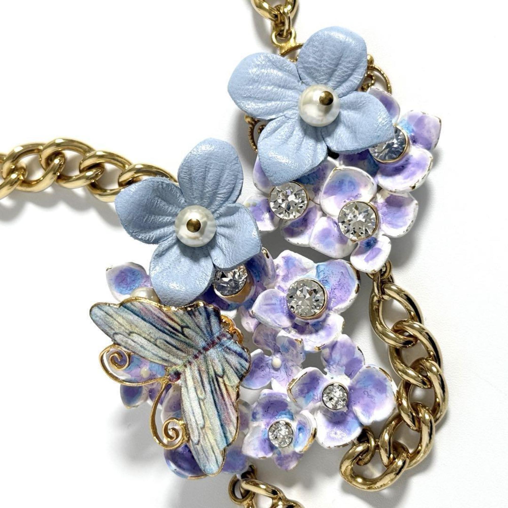 Pendant Necklace Metal and Rhinestone