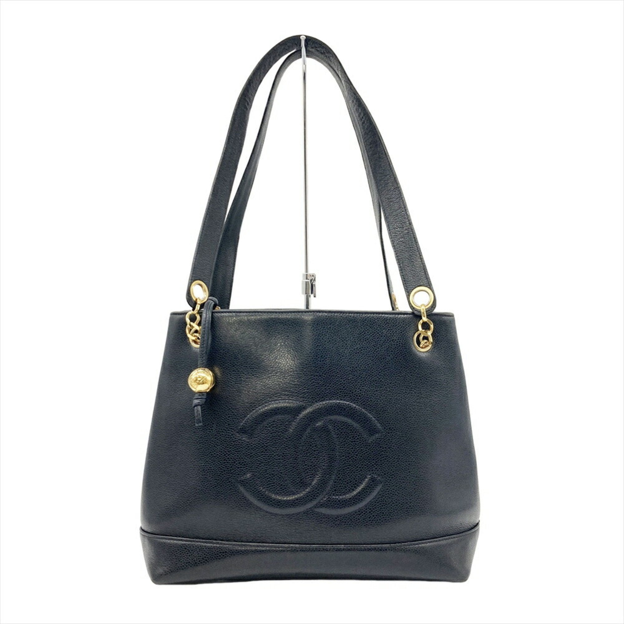 Vintage Timeless Chain Shoulder Bag Caviar Medium
