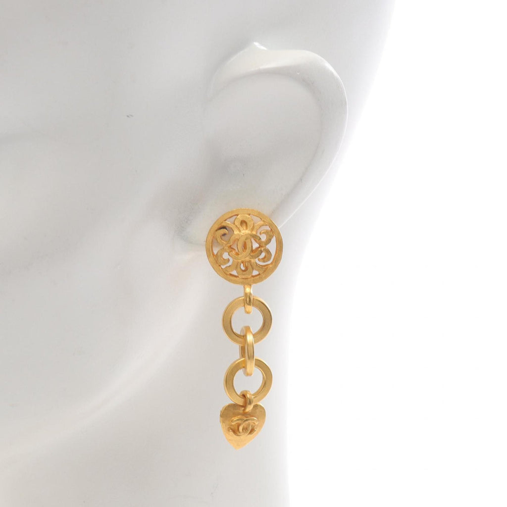CC Logo Clip-On Earrings Metal Gold-Tone Metal