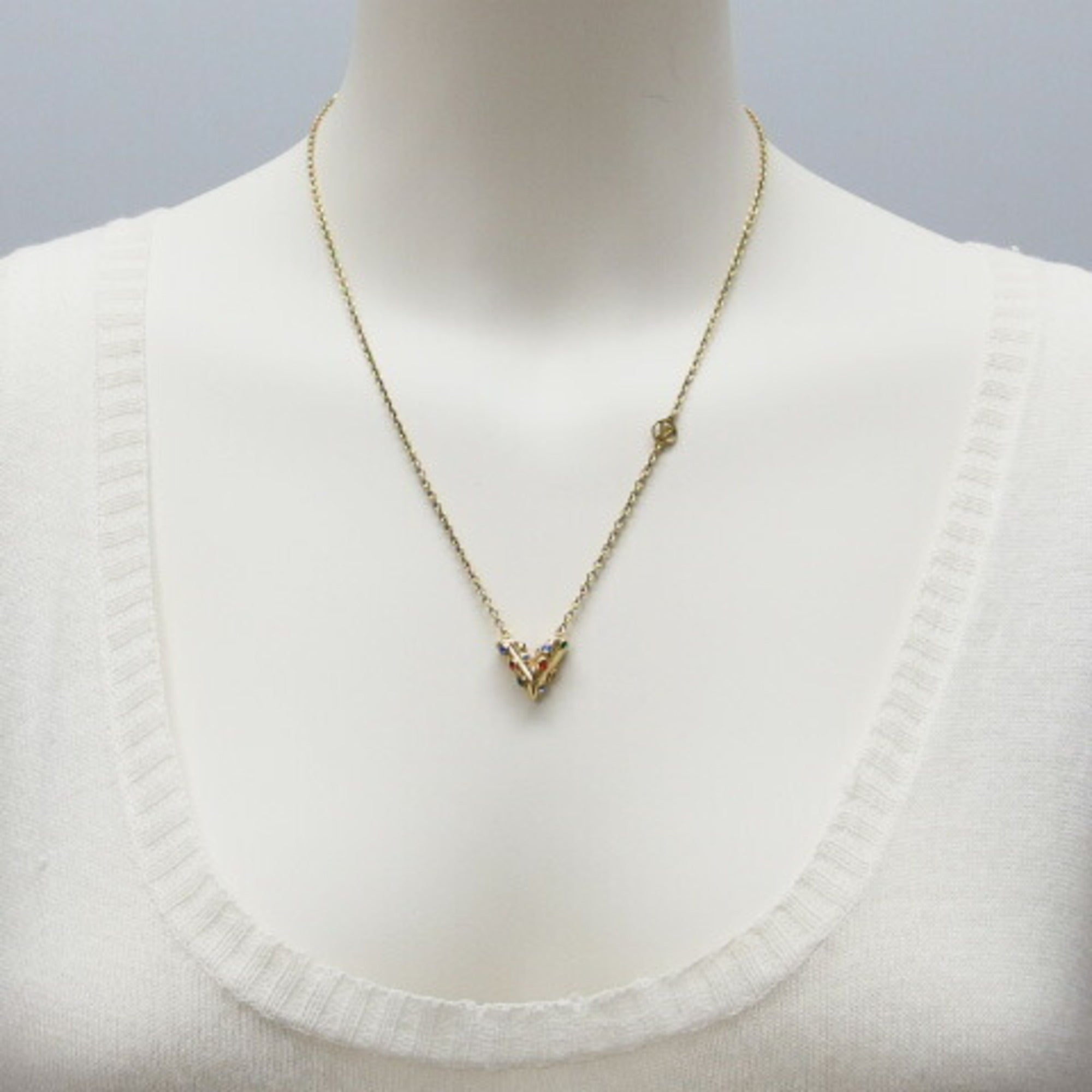 Pendant Necklace Gold Metal