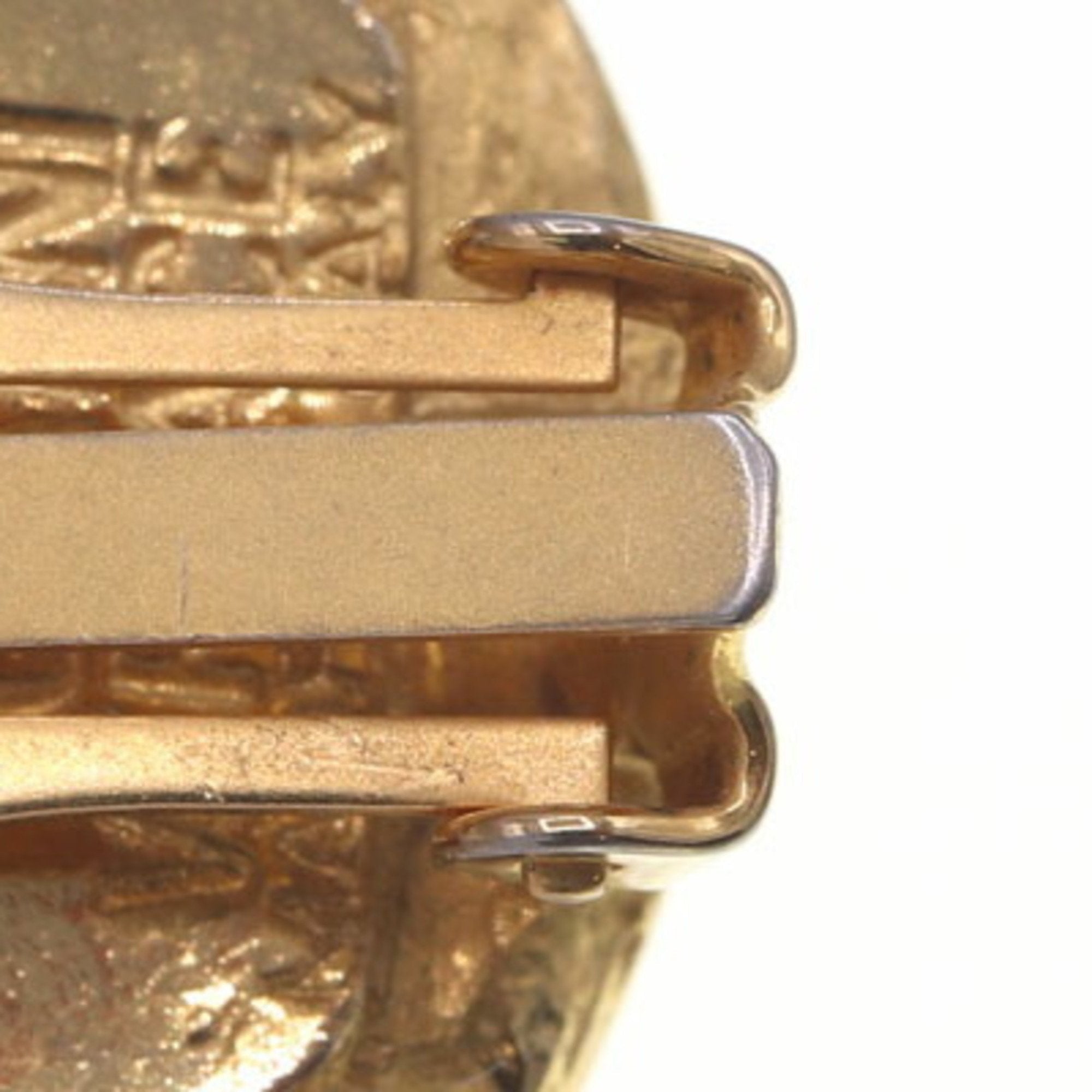 Clip-On Earrings Metal