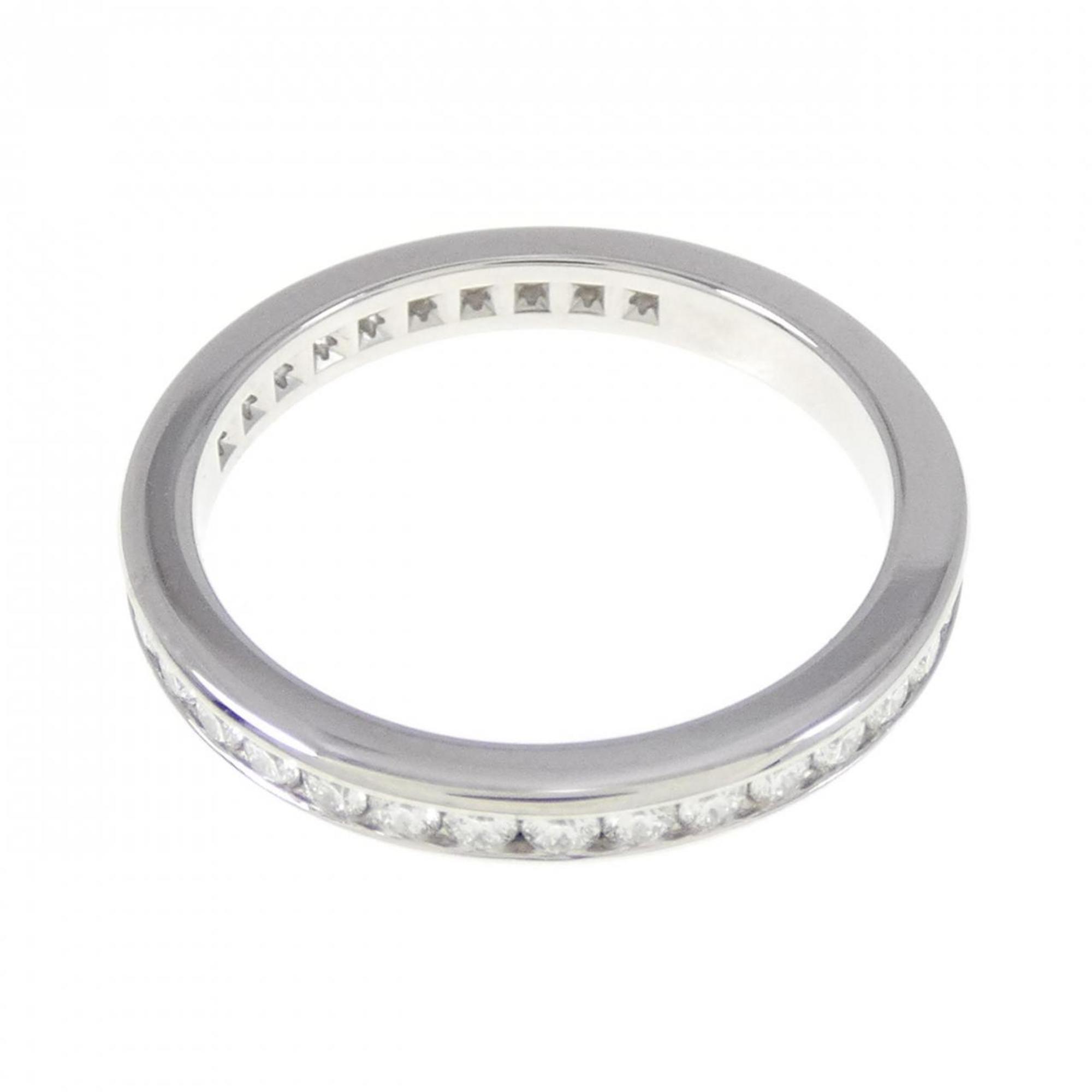 Full Circle Ring Platinum with Diamonds