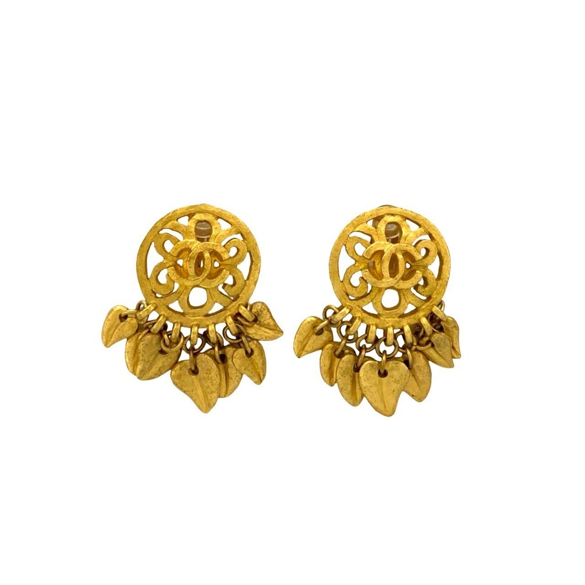 CC Logo Clip-On Earrings Metal Gold-Tone Metal