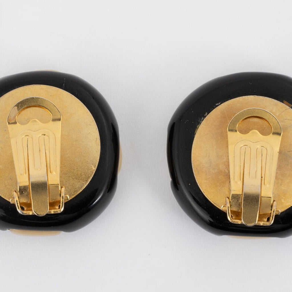 Clip-On Earrings Clip-On