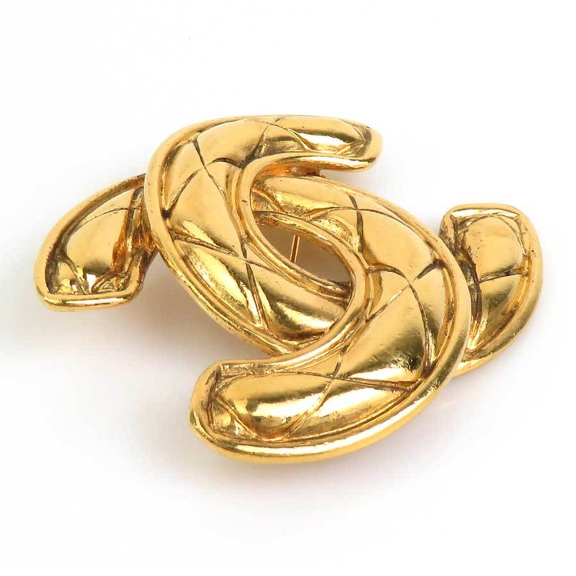 CC Logo Brooch Gold-Tone Metal