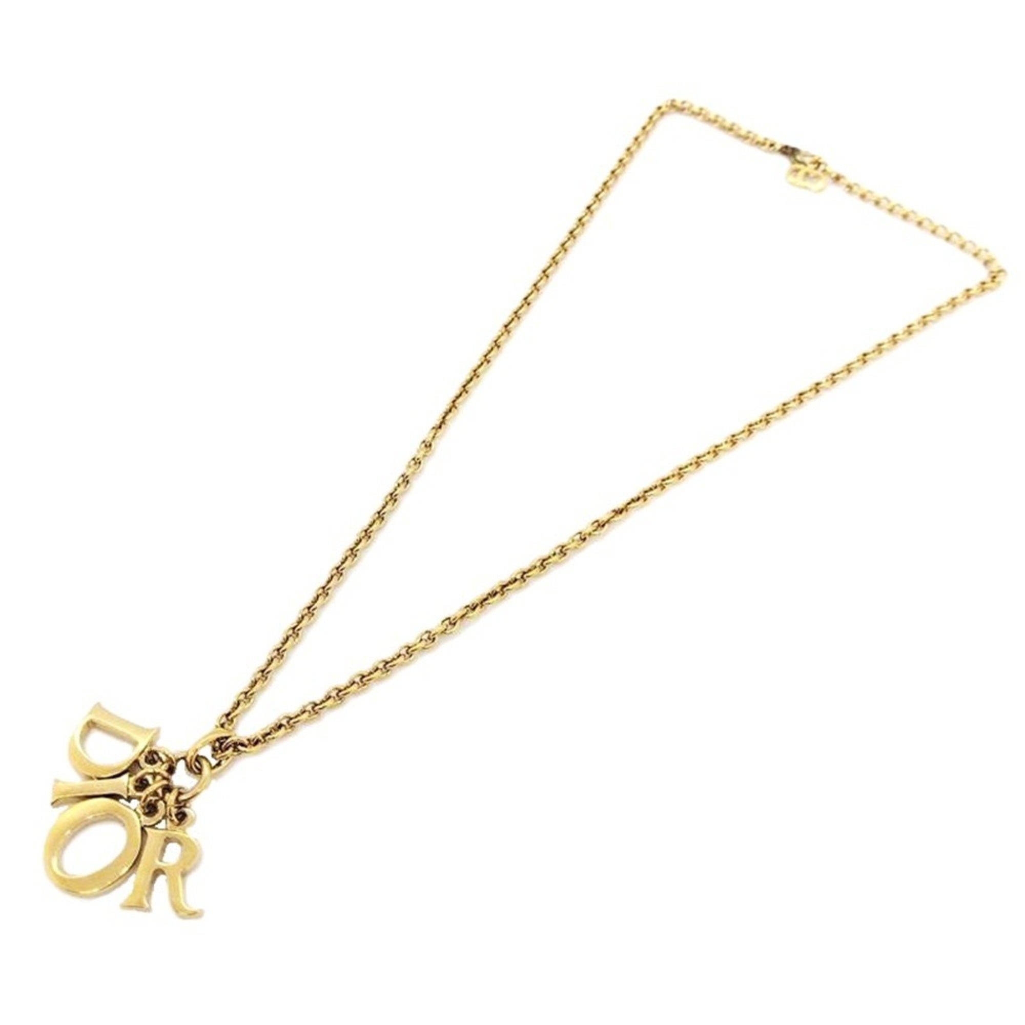 Pendant Necklace