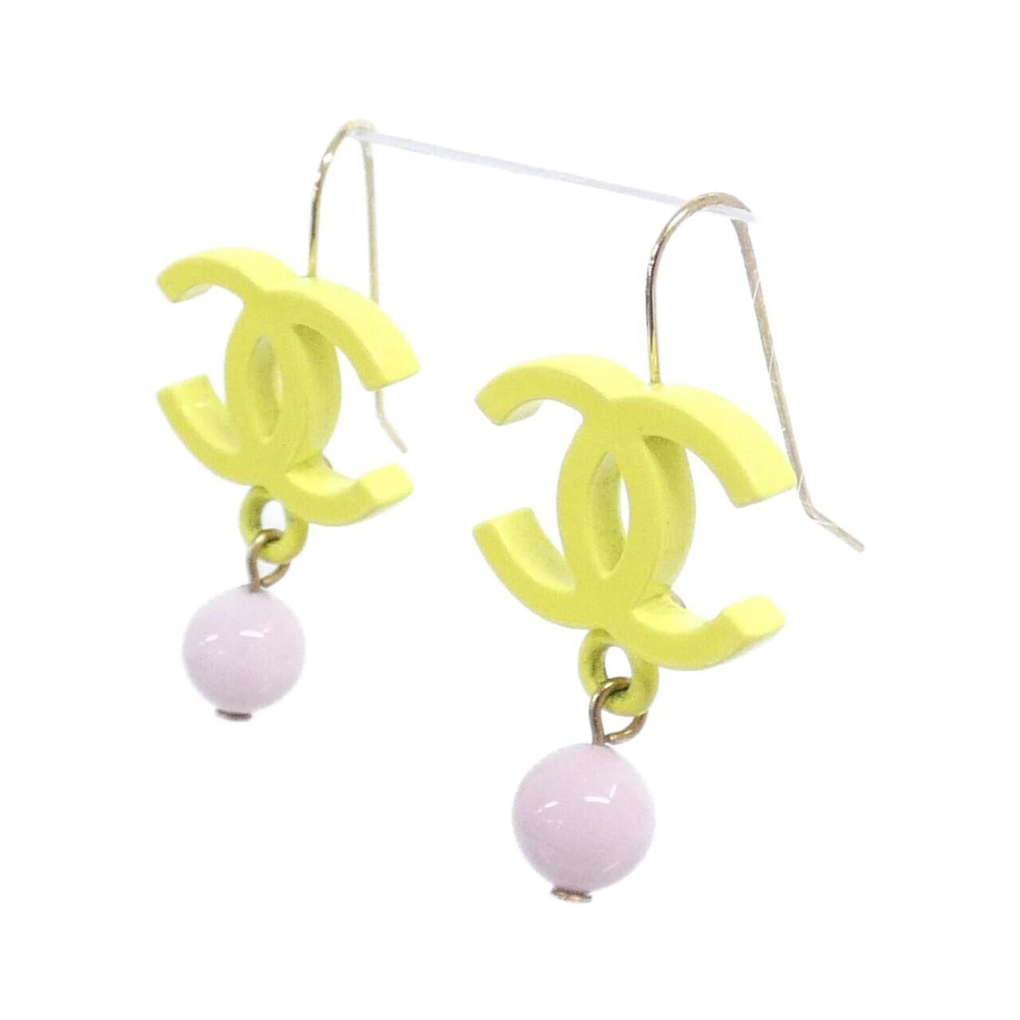 Earrings Metal
