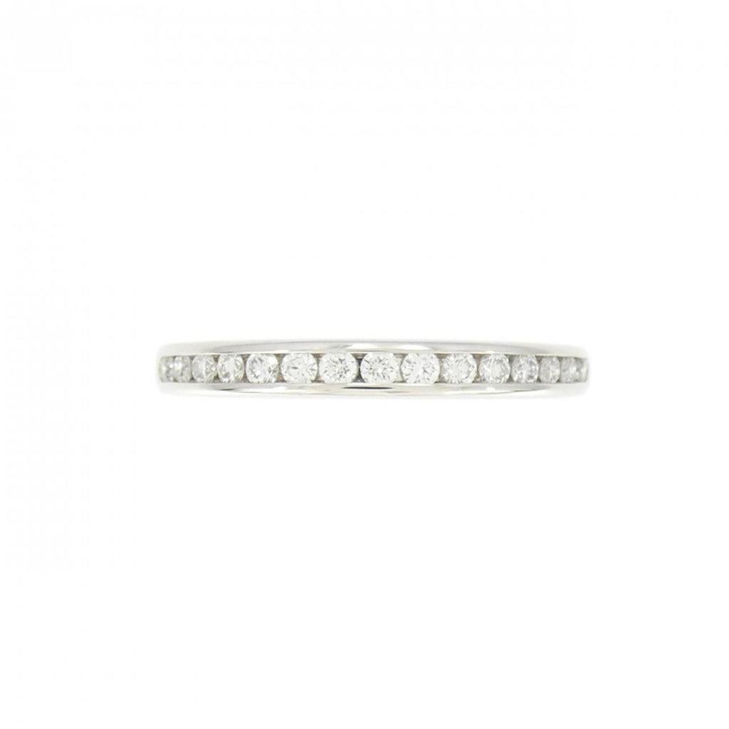 Half Circle Channel Setting Ring Platinum with Diamond