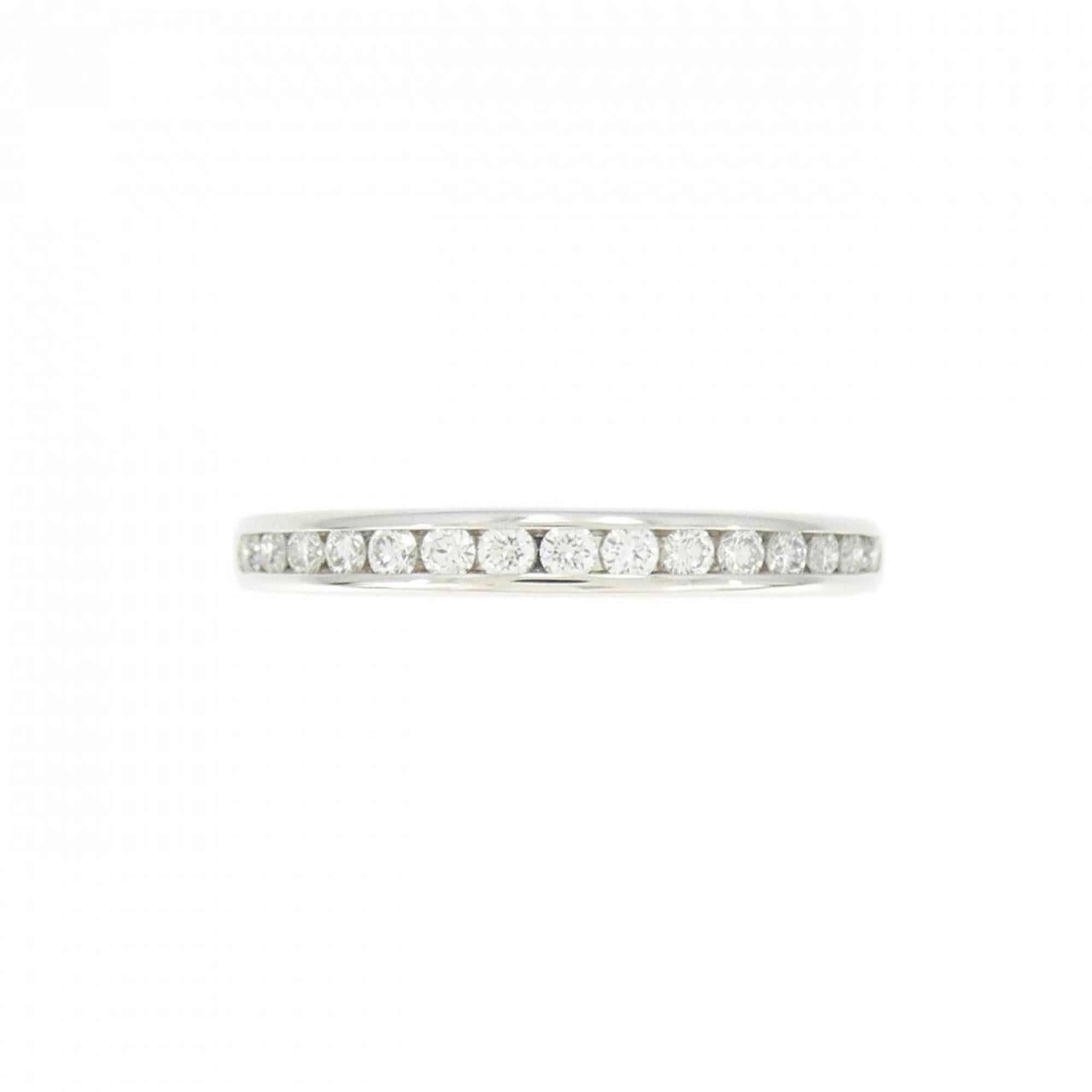Half Circle Channel Setting Ring Platinum with Diamond