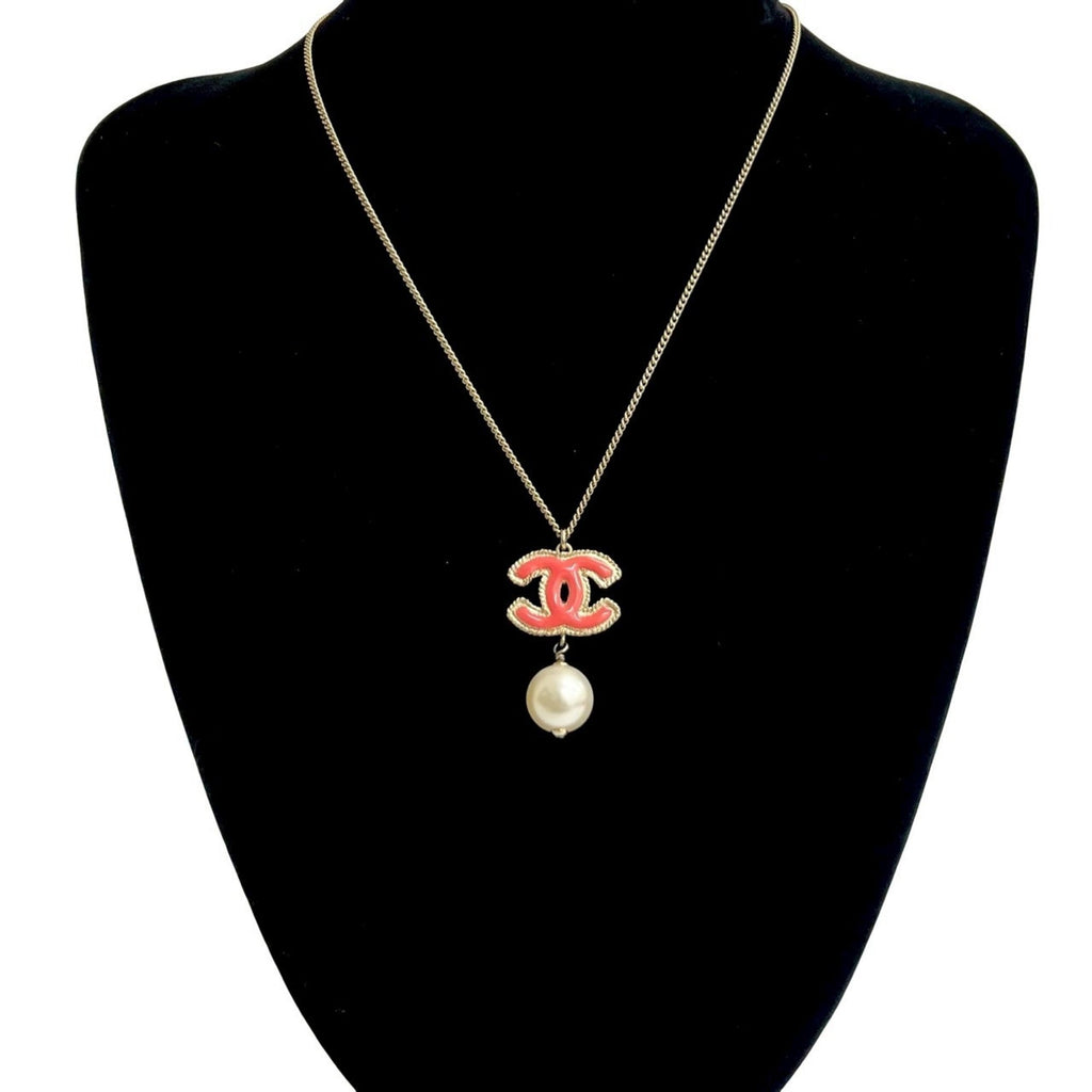 CC Logo Pendant Necklace Metal