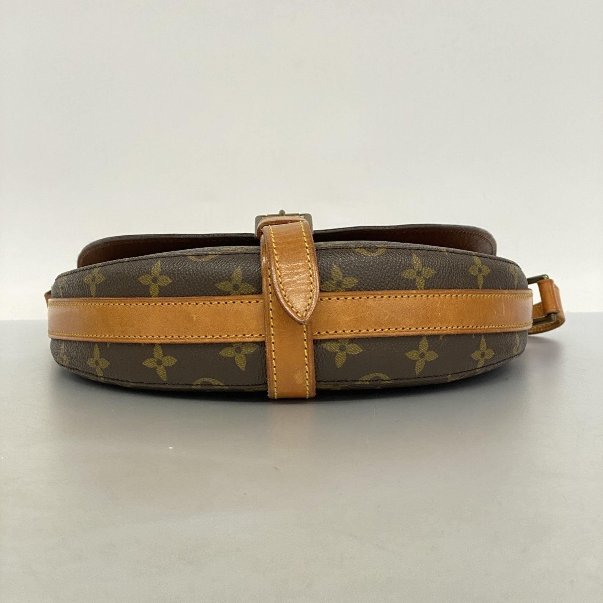 Chantilly Handbag Monogram Canvas GM