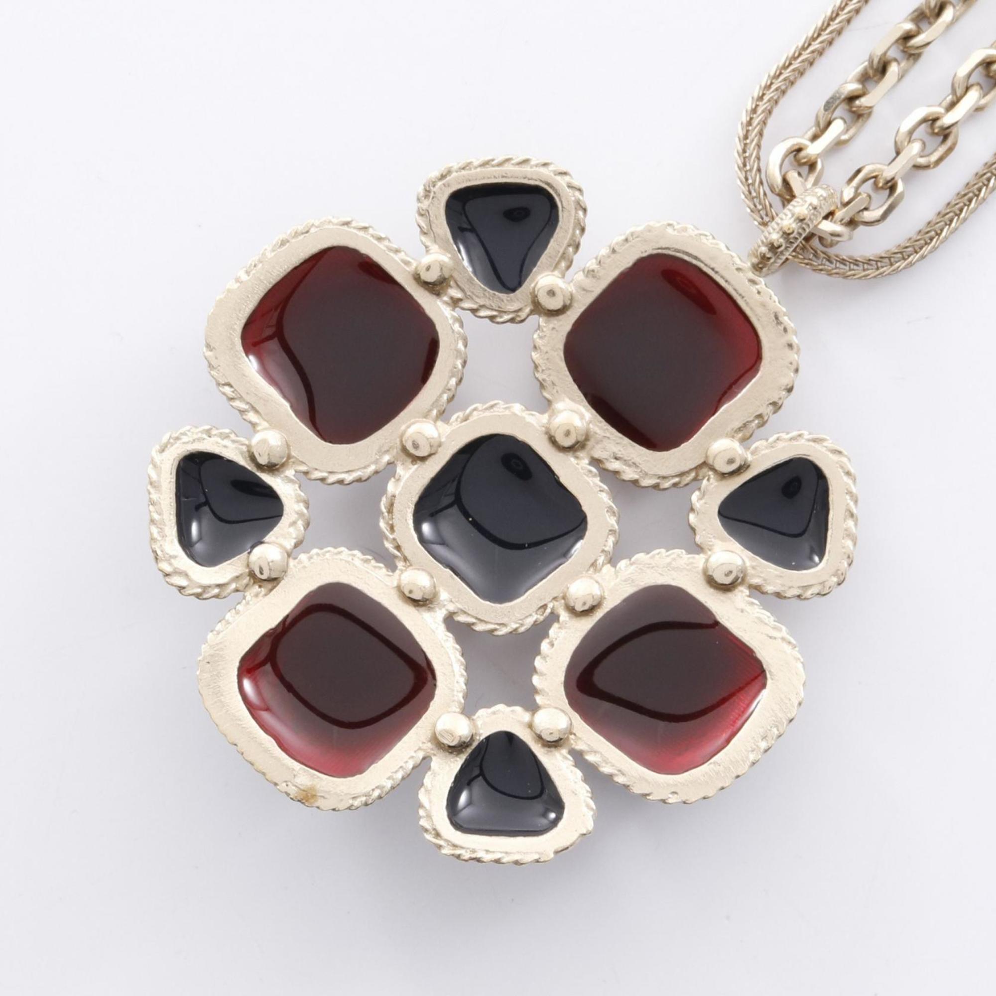 CC Logo Pendant Necklace Metal