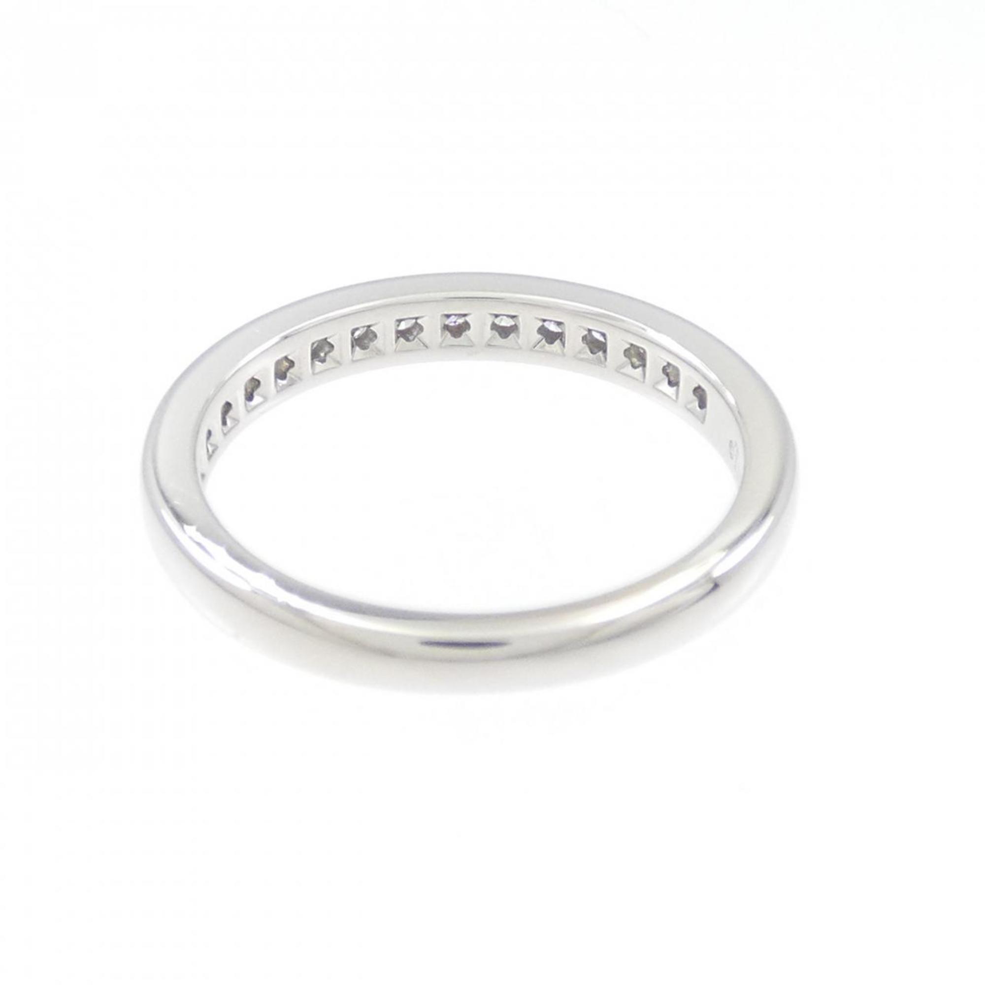 Band Ring Platinum with Diamond