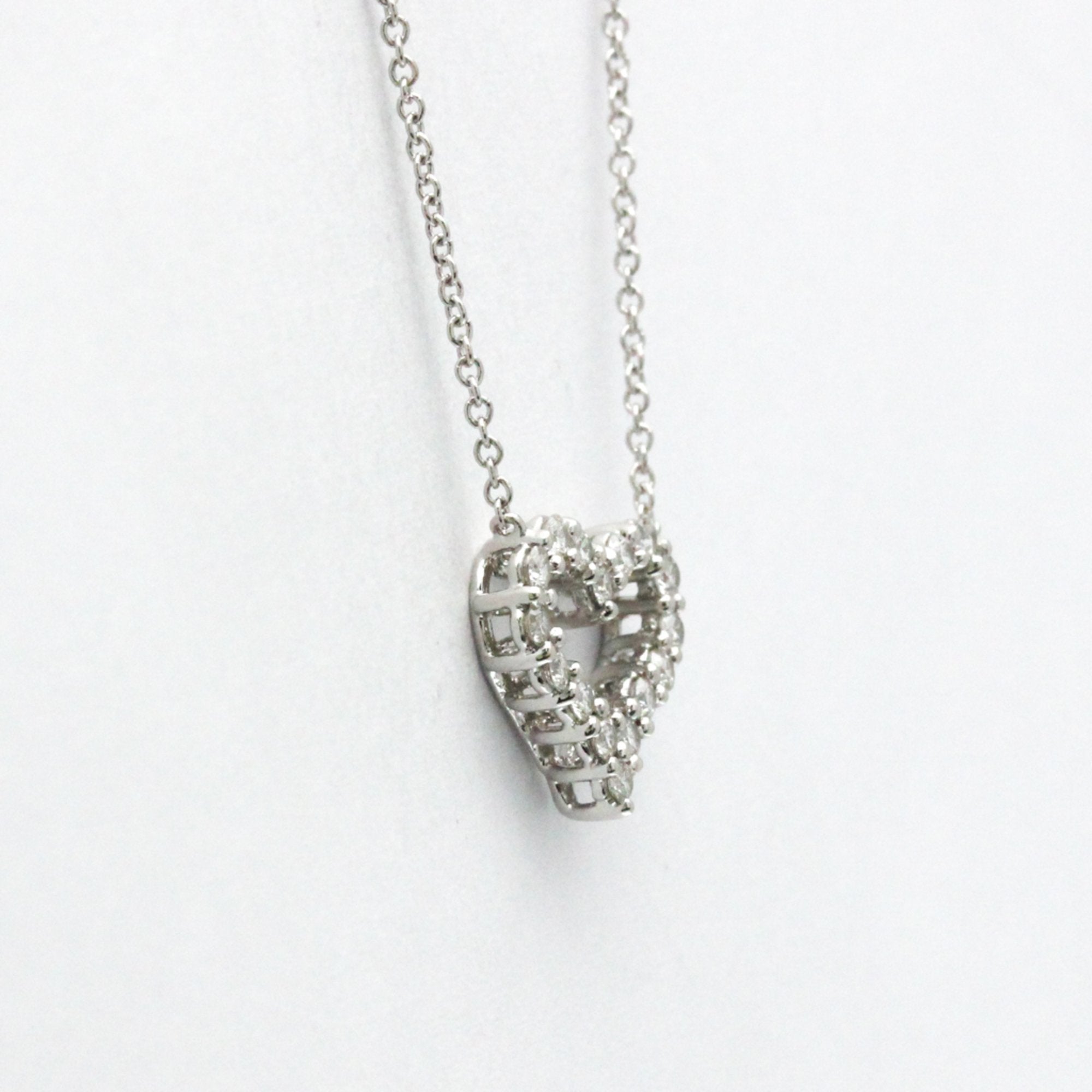 Sentimental Heart Pendant Necklace Platinum Mini with Diamond