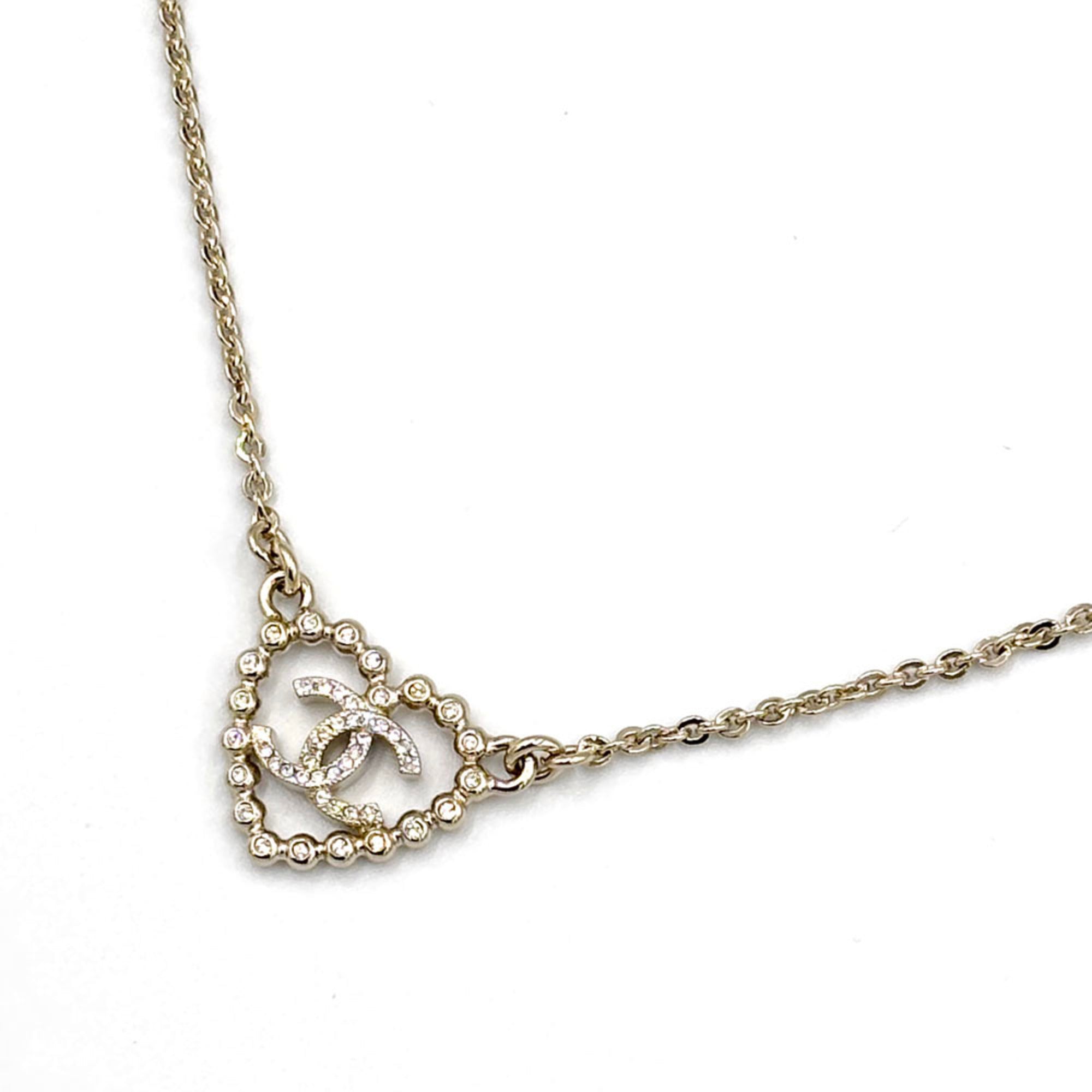 CC Logo Heart Pendant Necklace Silver-Tone Metal