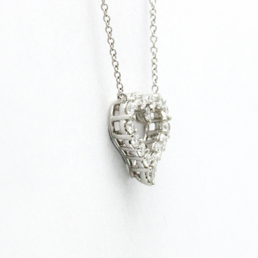 Sentimental Heart Pendant Necklace Platinum with Diamond