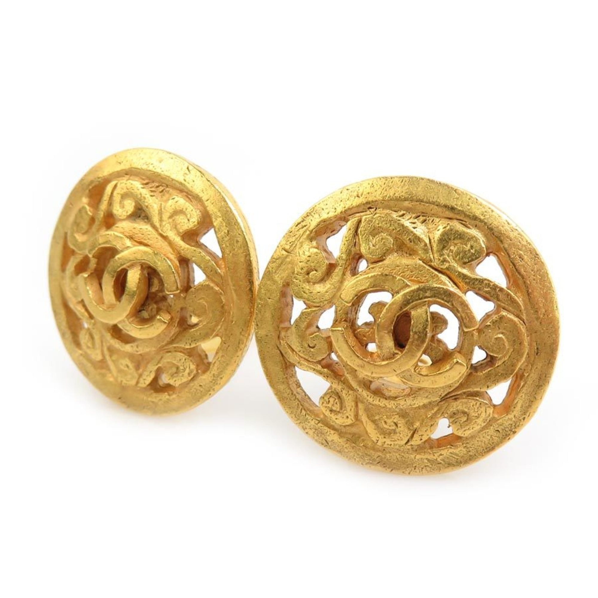 CC Logo Clip-On Earrings Gold-Tone Metal Gold-Tone Metal