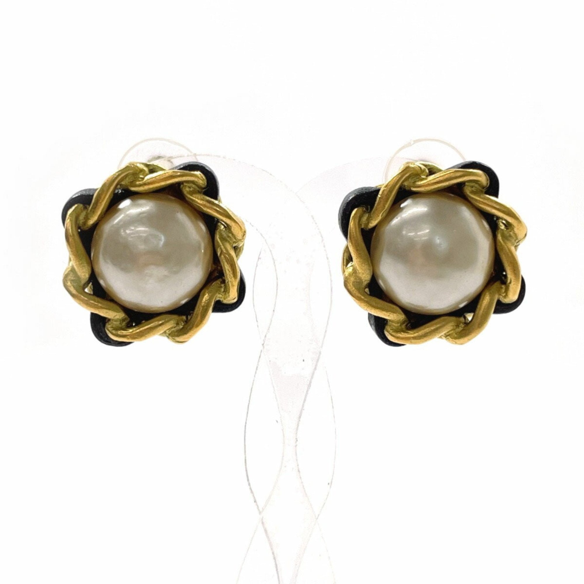Clip-On Earrings Pearl Clip-On Gold-Tone Metal