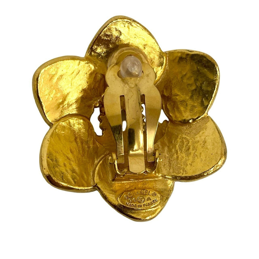CC Logo Clip-On Earrings Metal Gold-Tone Metal