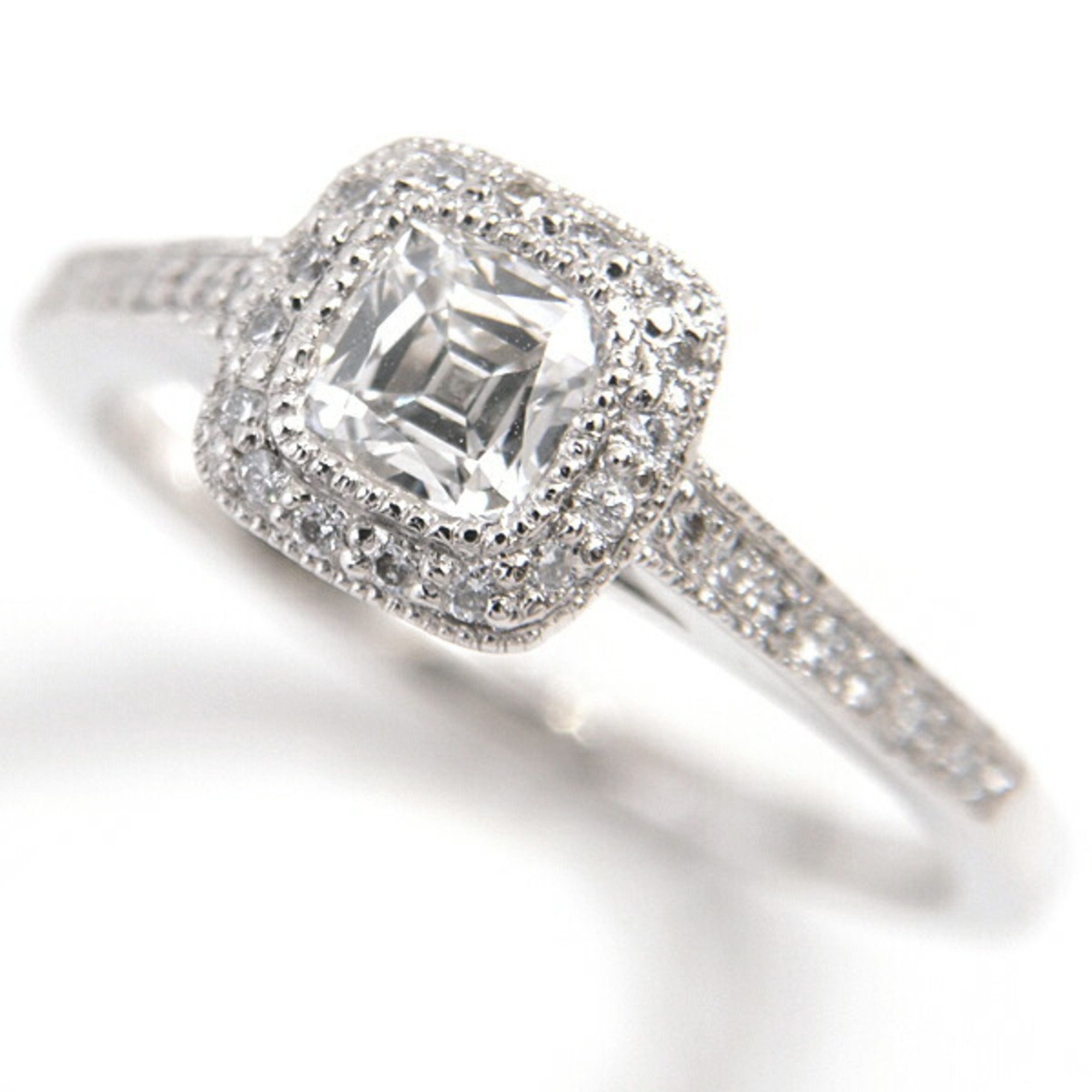 Band Ring Platinum with Diamond