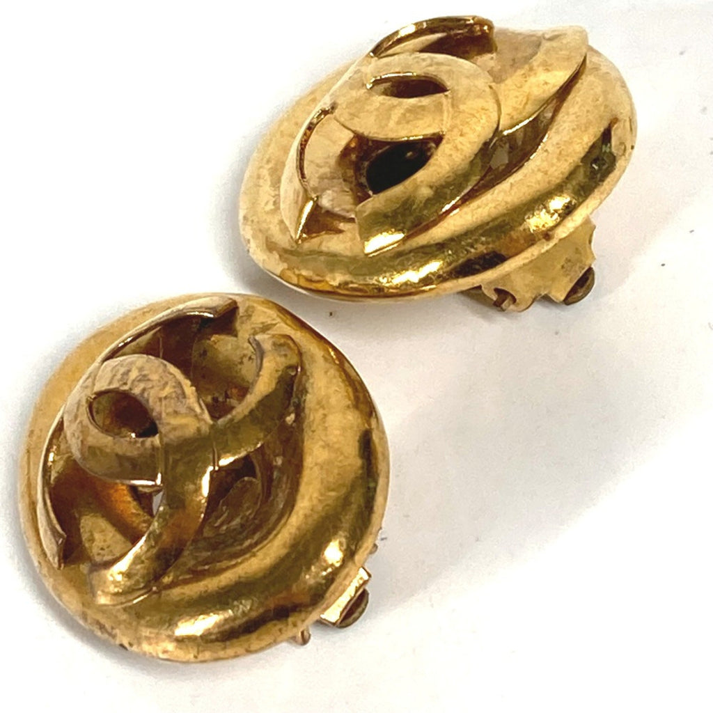 Vintage Earrings Gold-Tone Metal
