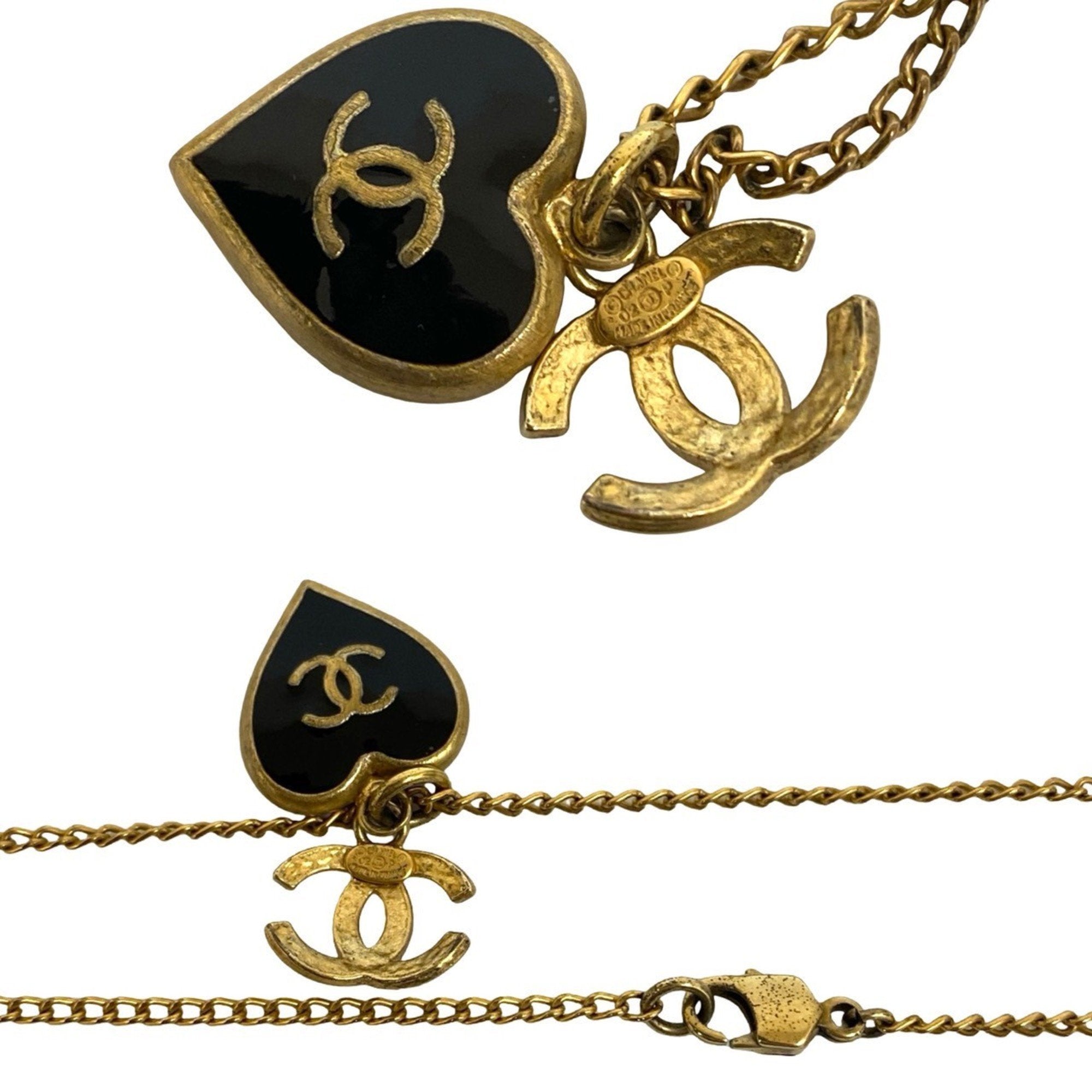 CC Logo Chain Heart Pendant Necklace Metal