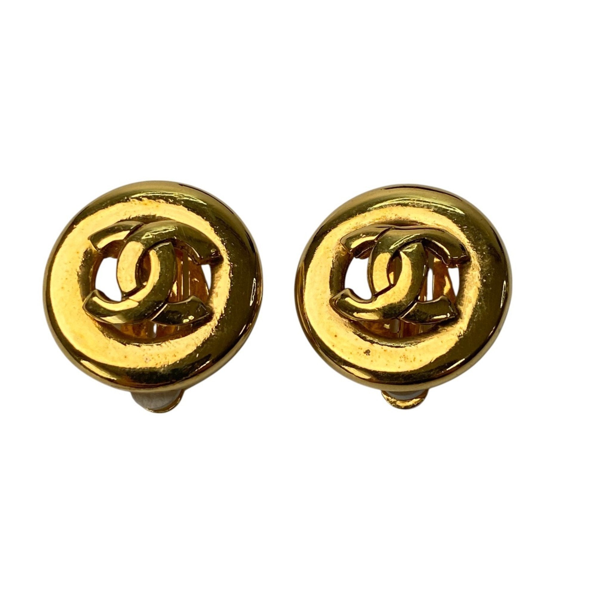 CC Logo Clip-On Earrings Metal Gold-Tone Metal