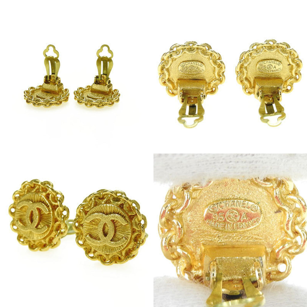 CC Logo Clip-On Earrings Metal Gold-Tone Metal