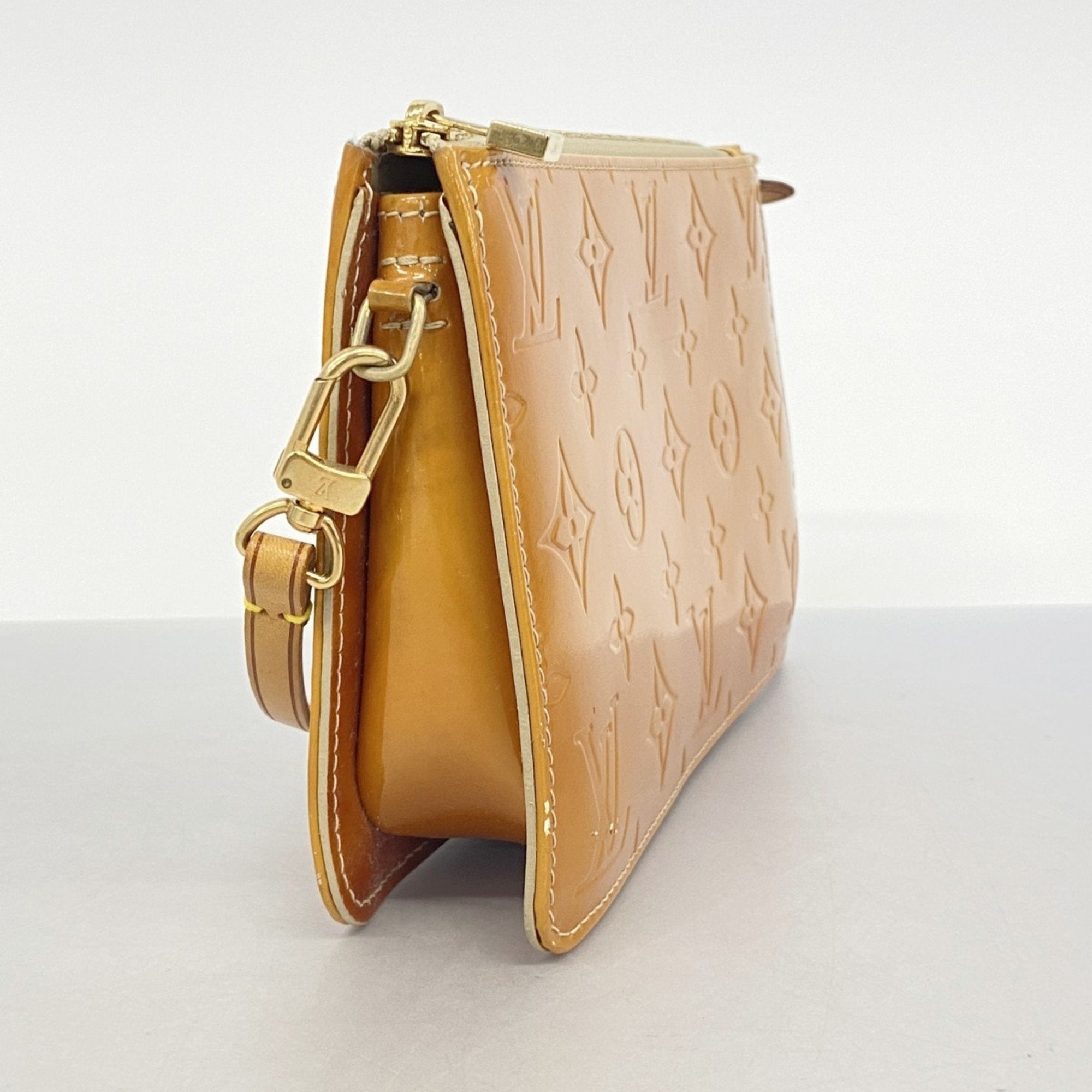 Lexington Pochette Monogram Vernis