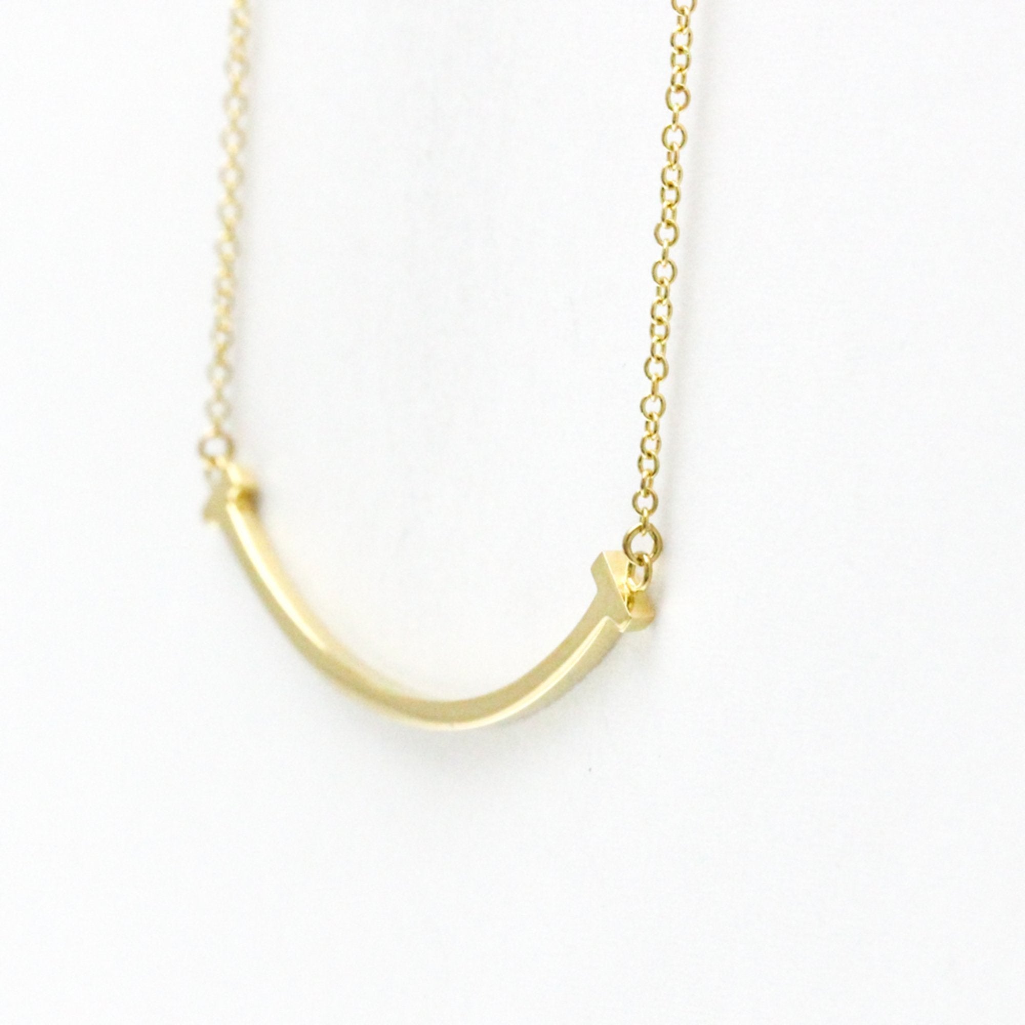 T Smile Pendant Necklace 18K Yellow Gold