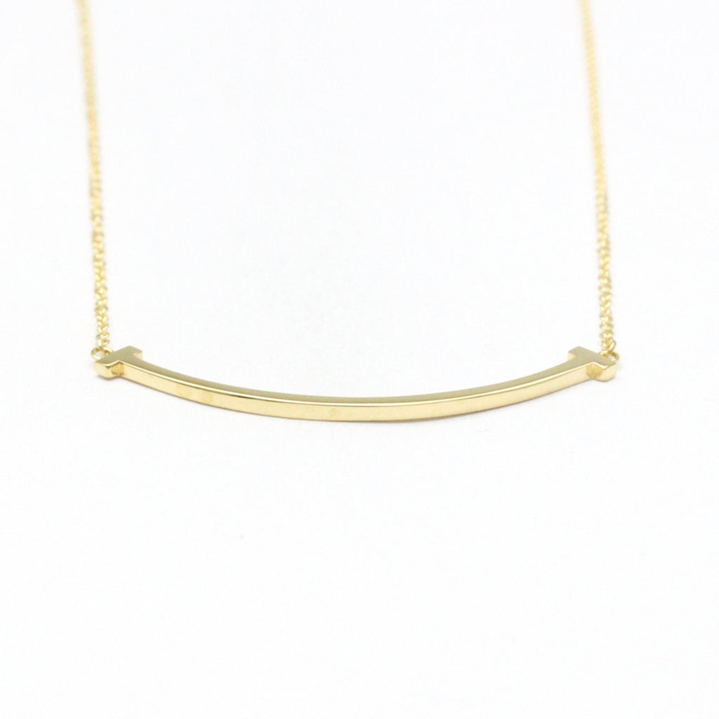 Smile Pendant Necklace 18K Yellow Gold