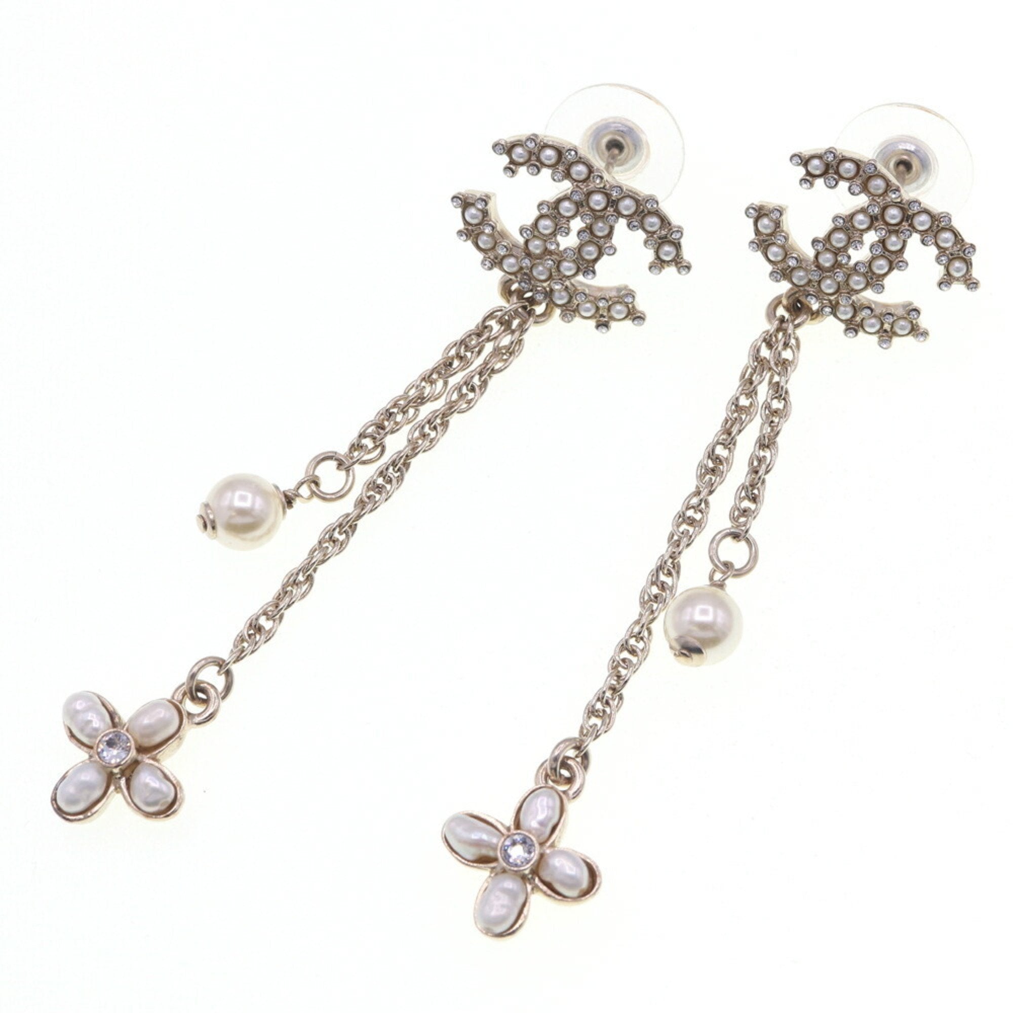 CC Logo Flower Earrings Metal