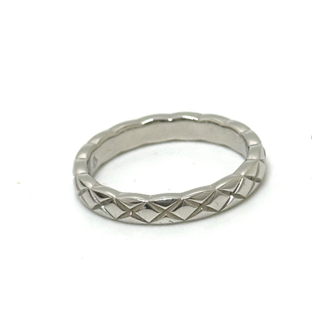 Coco Crush Band Ring 18K White Gold With 5 Diamonds