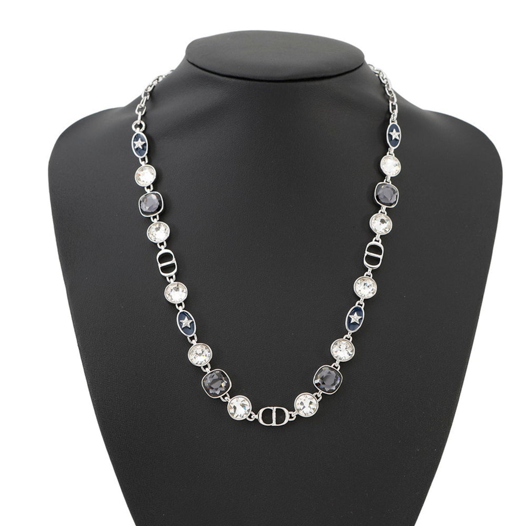 Pendant Necklace Metal Silver with Color Stone
