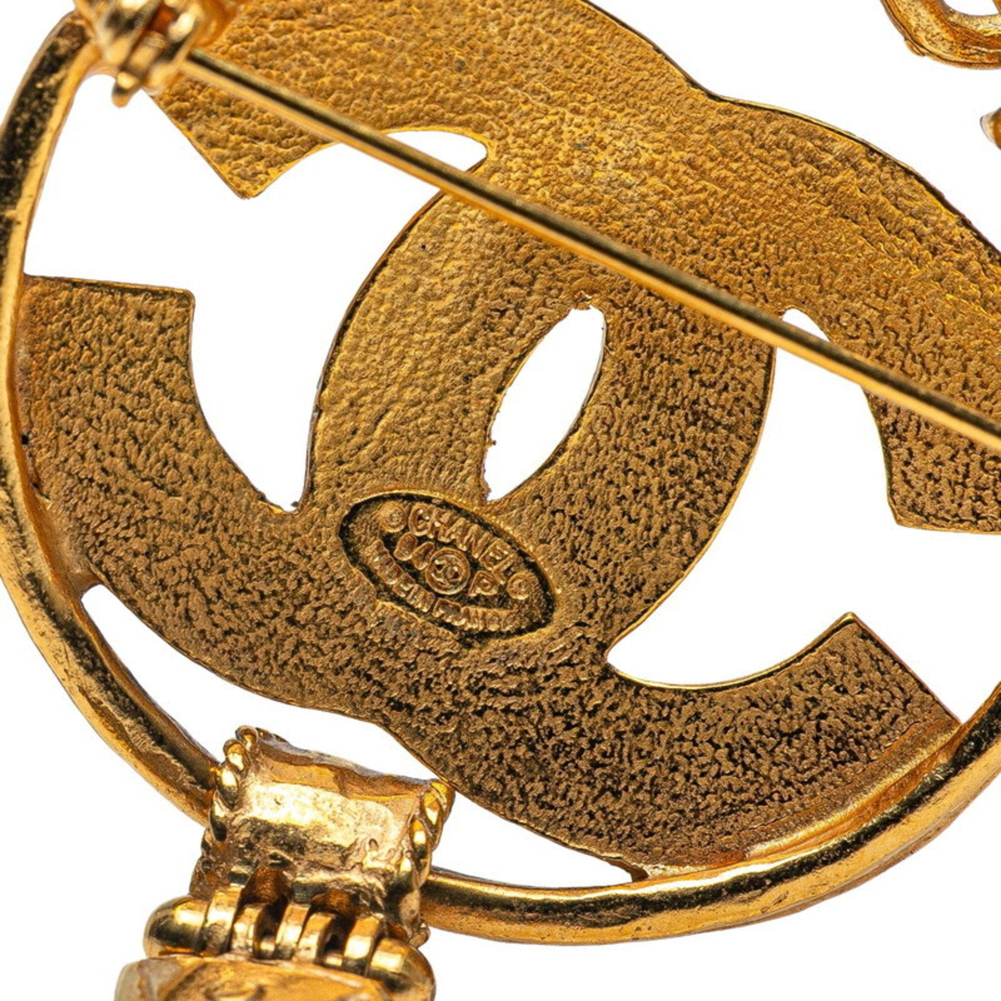 CC Logo Brooch Metal