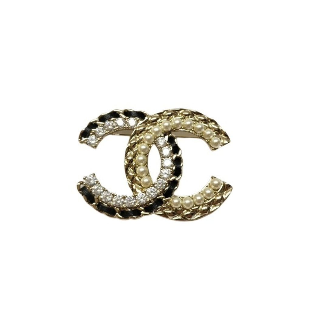 CC Logo Brooch Gold-Tone Metal