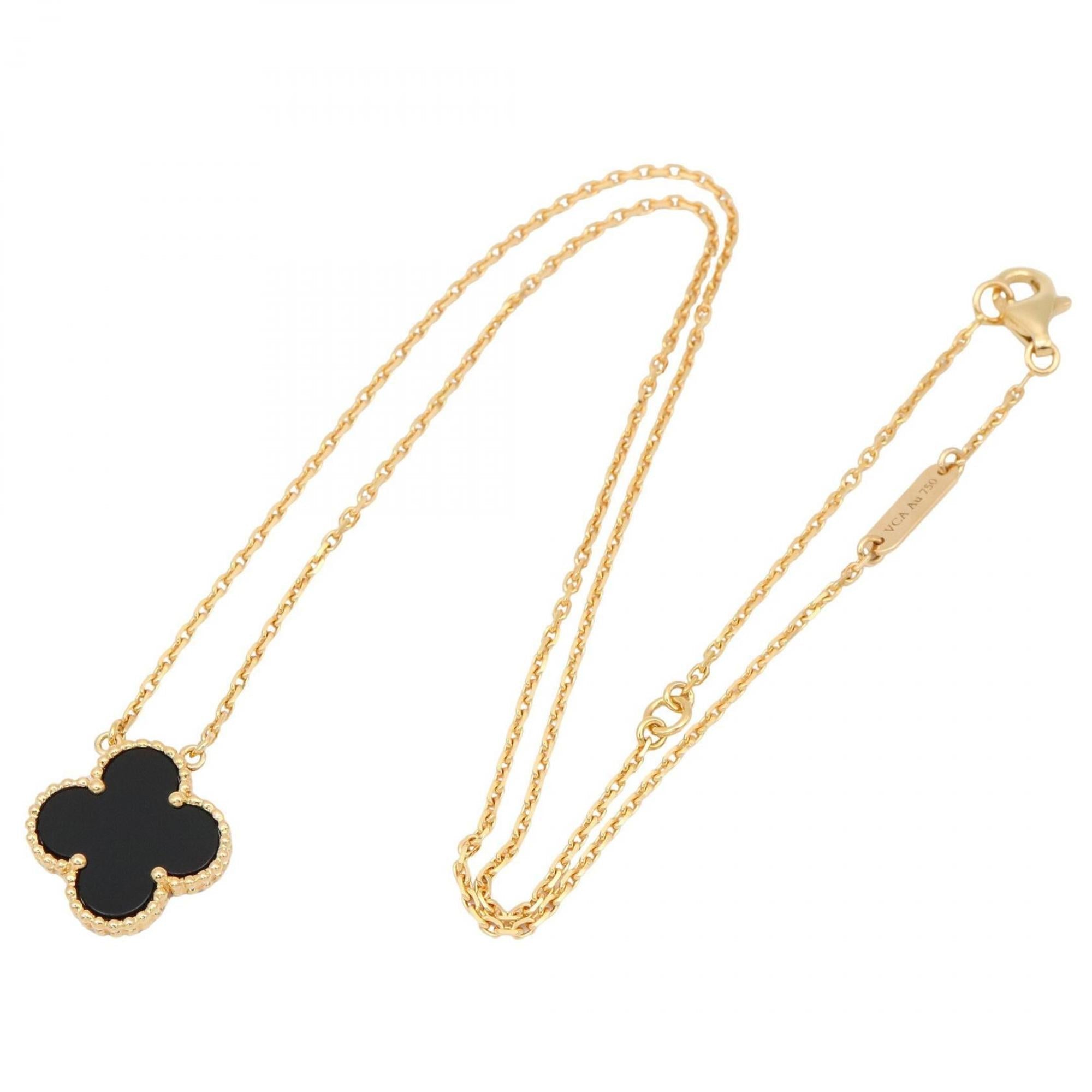 Vintage Alhambra Pendant Necklace 18K Yellow Gold and Onyx