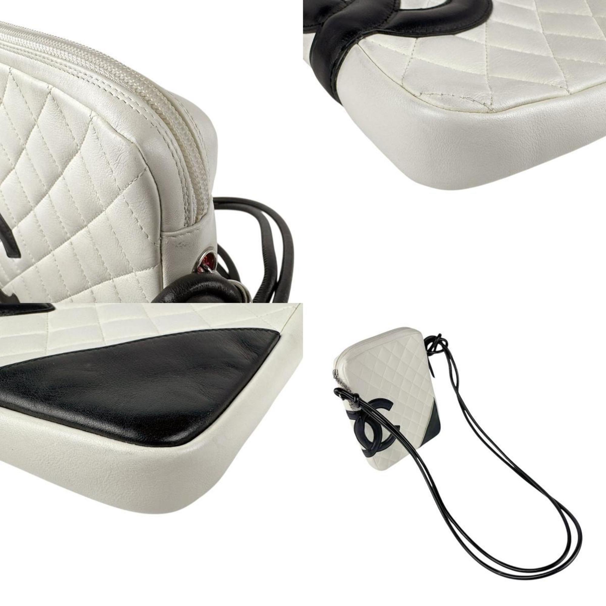 Cambon Crossbody Bag Quilted Leather Medium