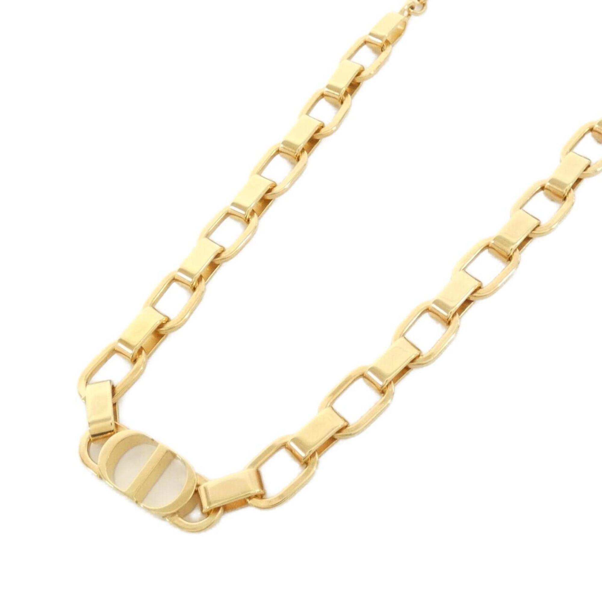 Pendant Necklace Gold