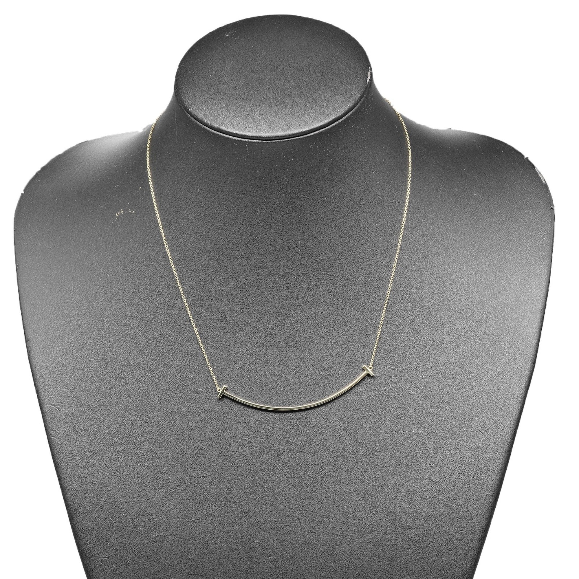 T Smile Pendant Necklace 18K Yellow Gold
