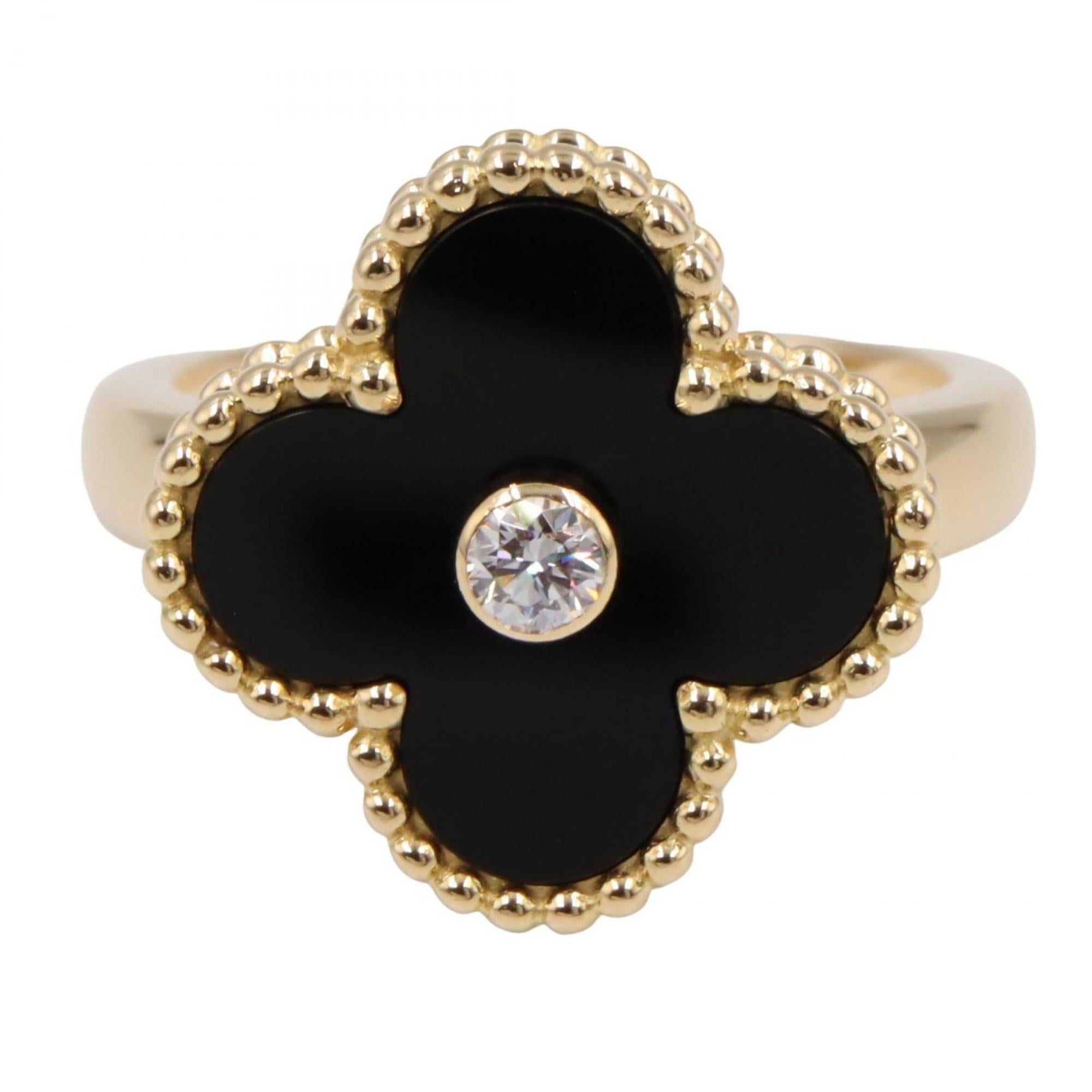 Vintage Alhambra Ring 18K Yellow Gold and Onyx