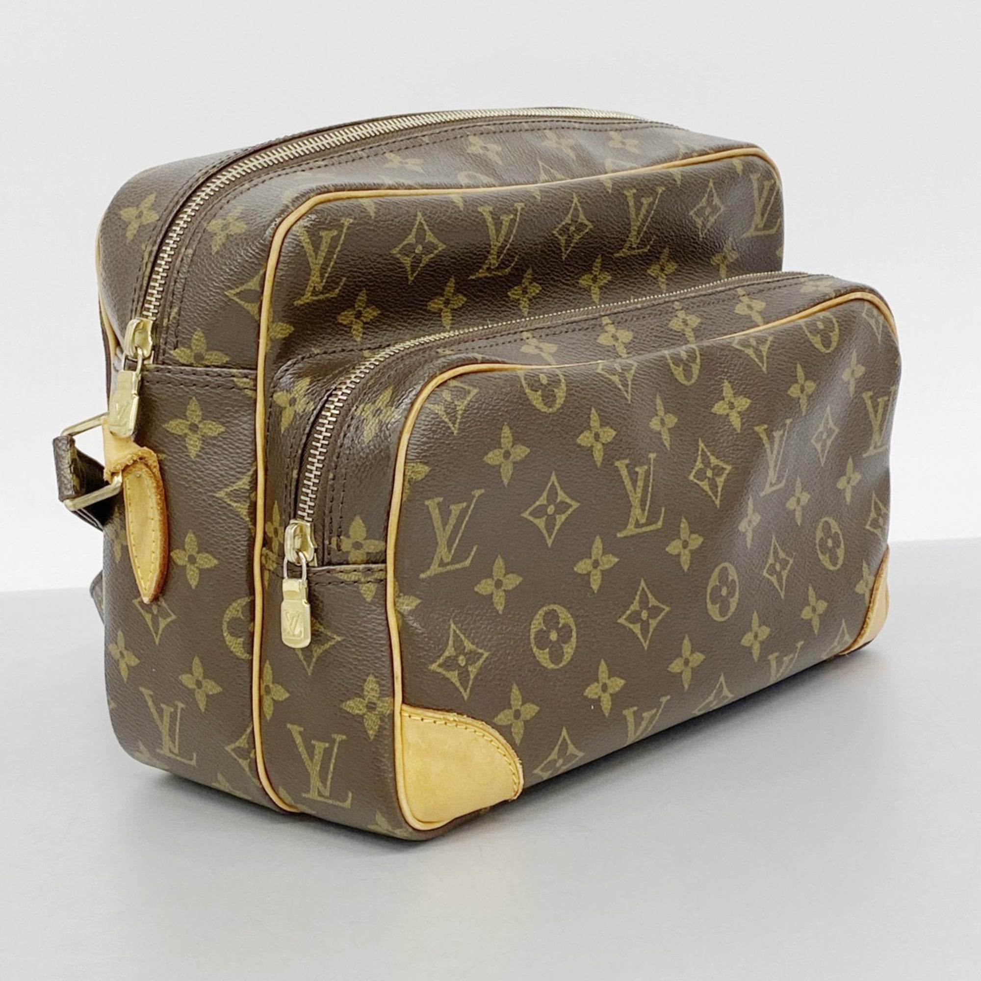 Nil Messenger Bag Monogram Canvas 28