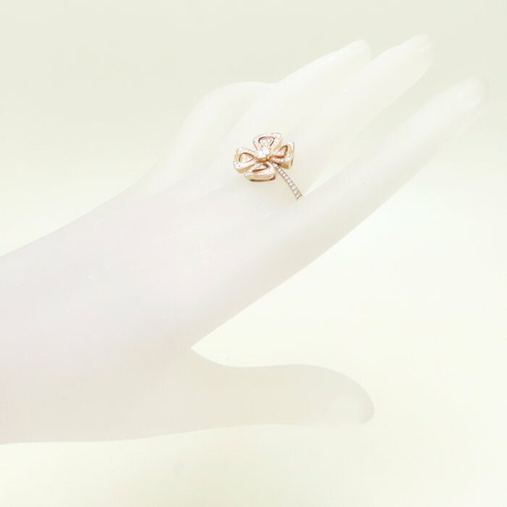 Fiorever Ring 18K Rose Gold with Diamond